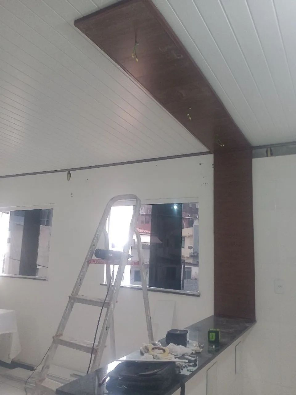 Colocação de forro PVC e elétrica - Foto 3