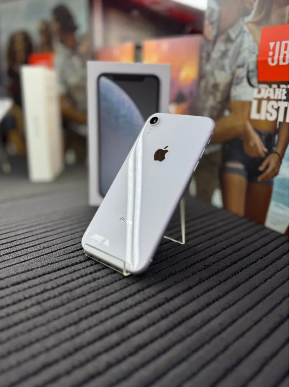 iPhone Xr 64Gb Branco - Seminovo - Celulares e Smartphones - Setor