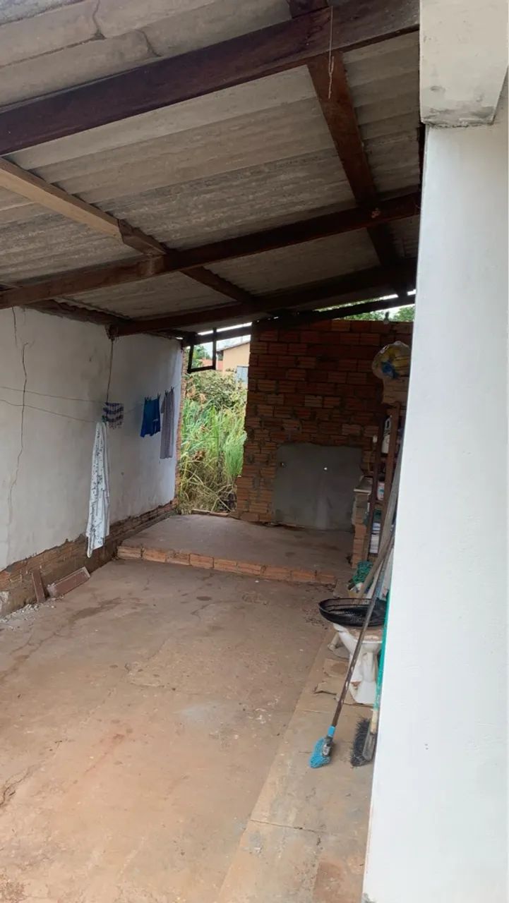 VENDO CASA BEM CONSERVADA EM PONTAL DO ARAGUAIA - Foto 4
