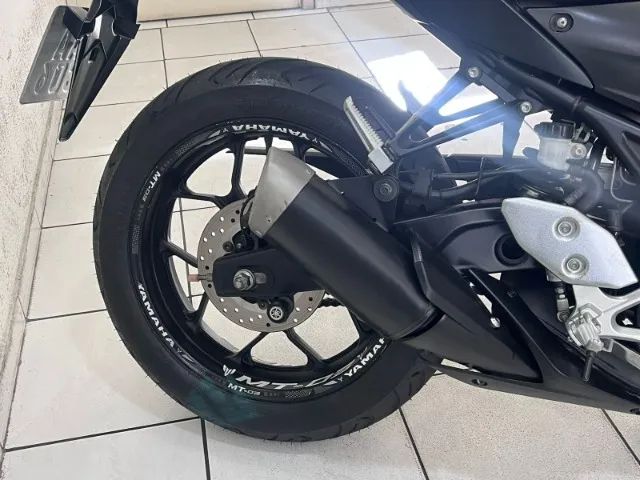 Yamaha / MT-03 2023 - Foto 2