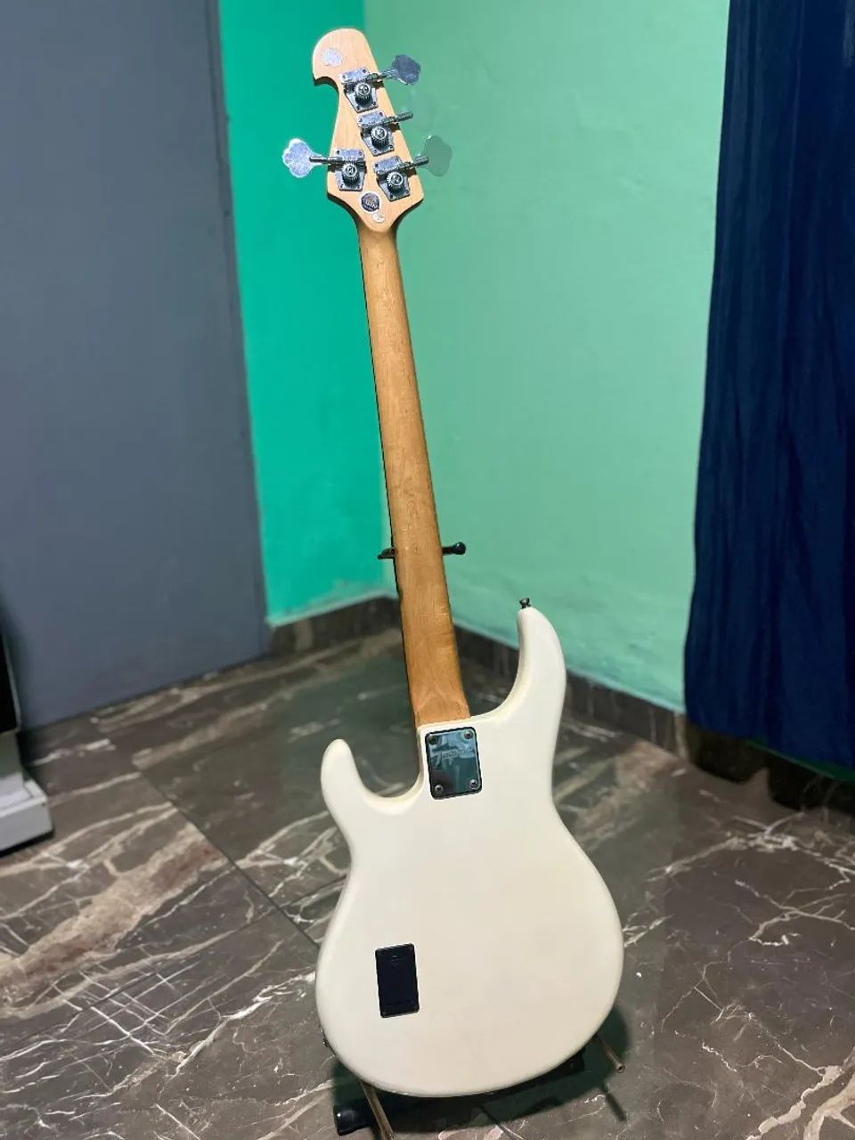 Contra baixo 4 cordas - Foto 2