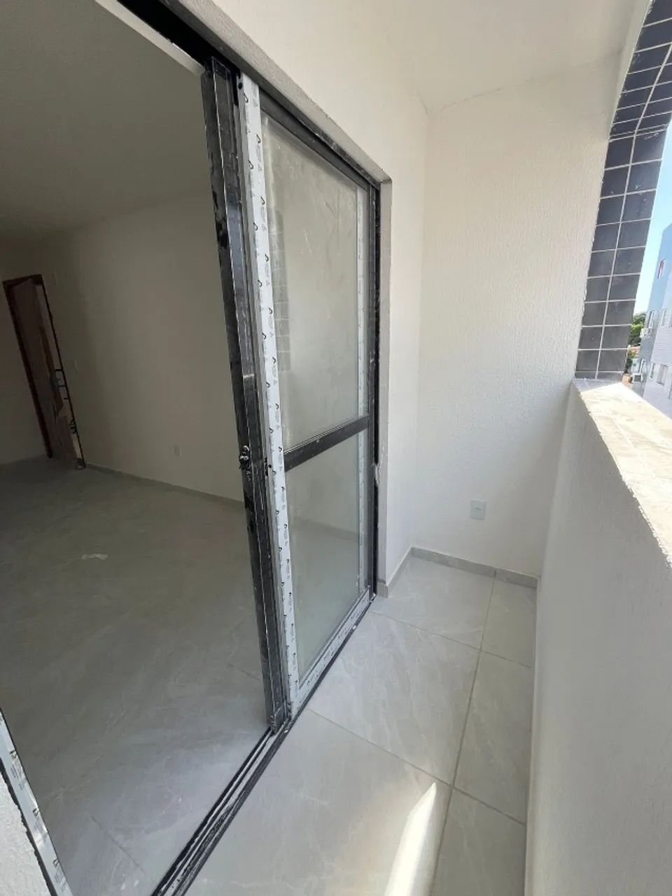 APARTAMENTO NO VALENTINA COM VARANDA - Foto 4