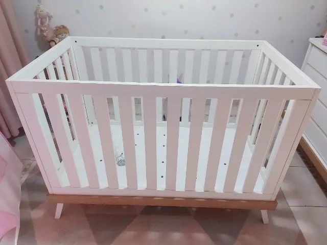 Berço americano que vira mini cama  - Foto 4