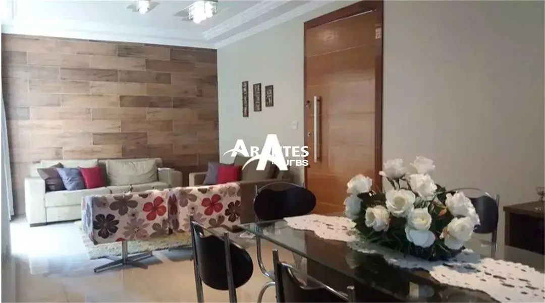 Casa com 180m² 3 quartos à venda no Pampulha