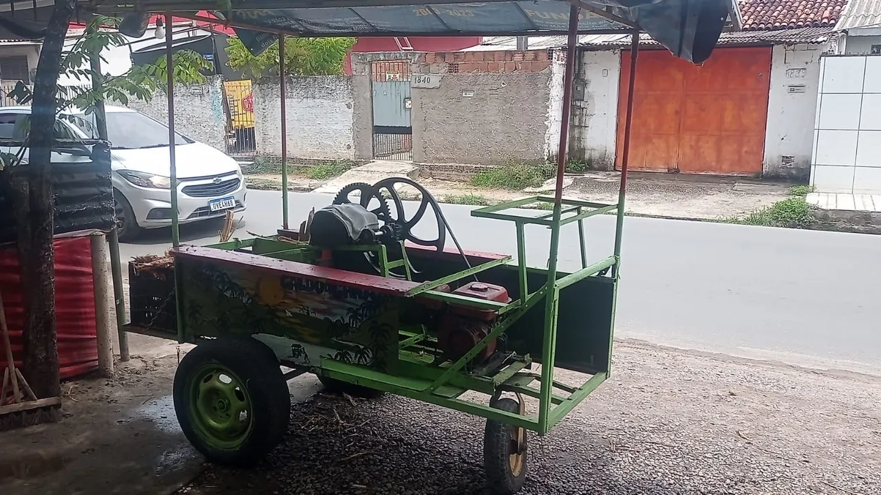 ALUGO CARROÇA DE CALDO DE CANA