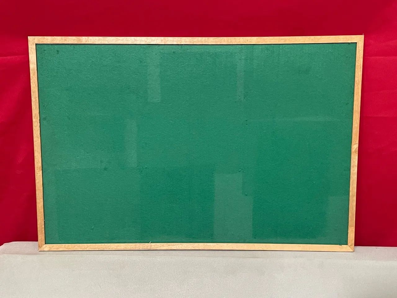 Quadro De Avisos Em Feltro Verde