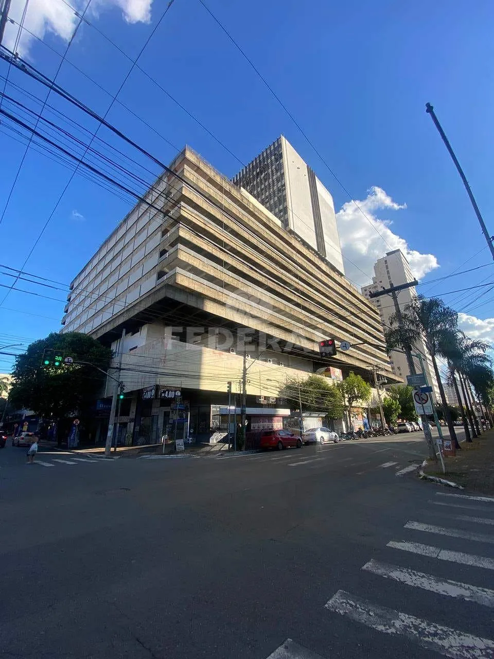 Ótima Sala para locação,40M², Banheiro, Com Garagem Bem Localizada No Setor Central, Goiân