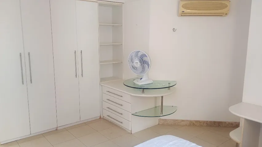 Alugo quarto suíte em Manaíra