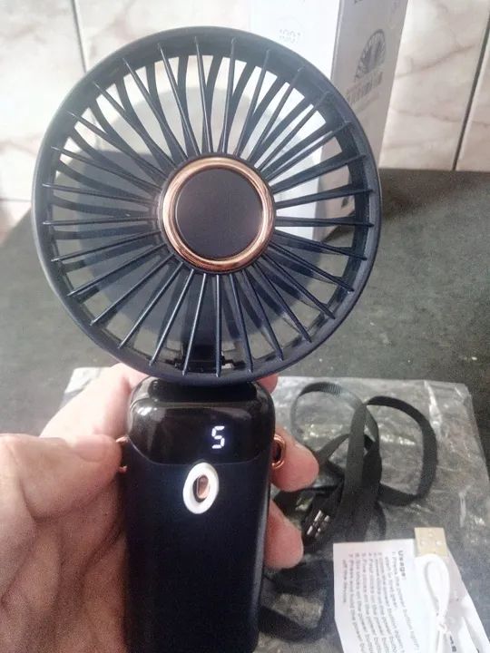 Ventilador de mesa portátil Recarregável 5 velocidades - Produto novo testo na hora - Foto 4