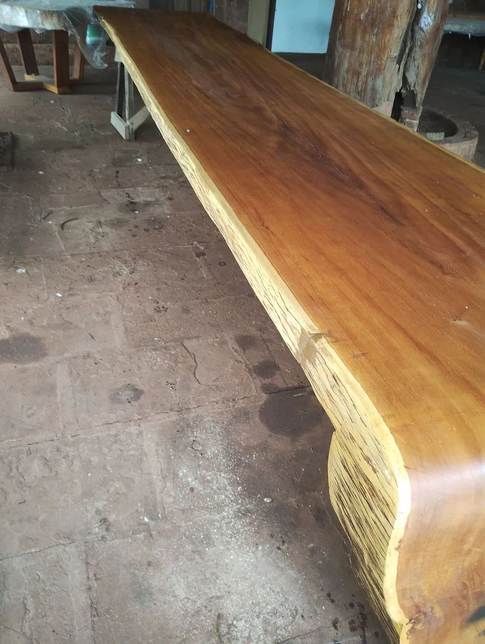 Waterfall table, ready for immediate delivery