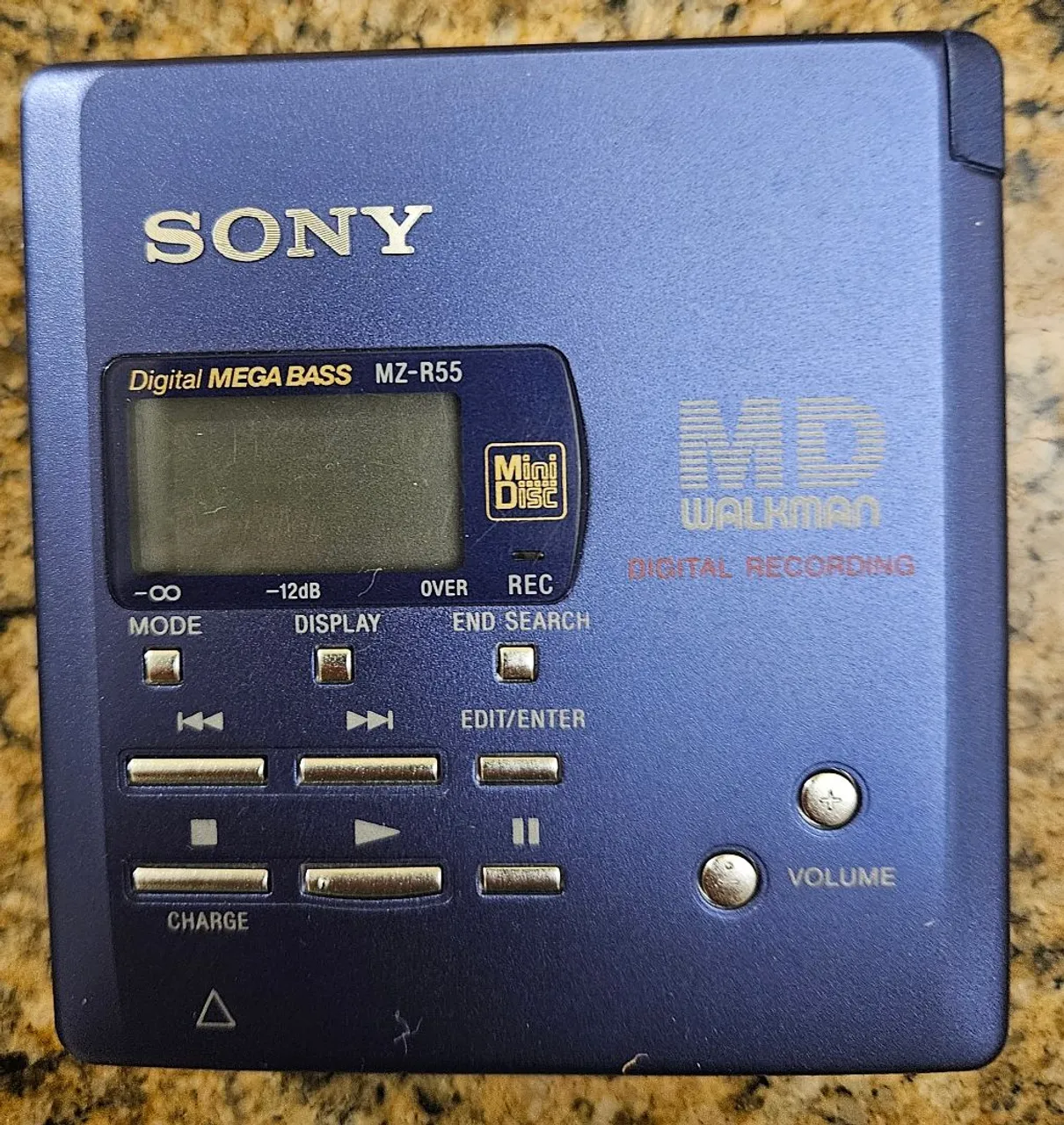 MiniDisc Player Sony MZ-R55 - Digital Mega Bass