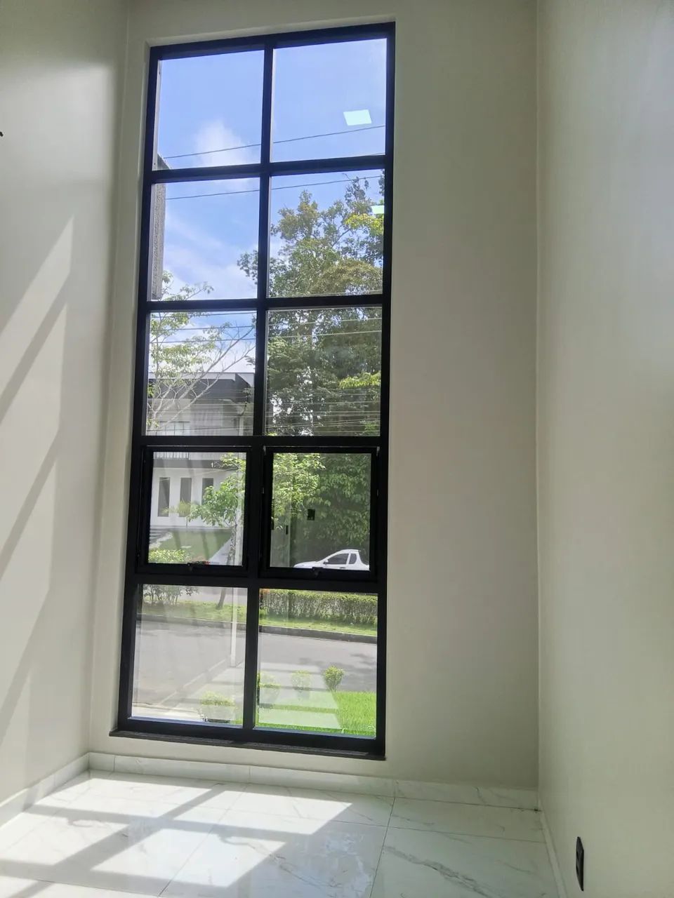 Casa Térrea no Condomínio  Reserva Do Parque de 173m ² / 3 Suítes / Piscina / Edícula na P - Foto 2