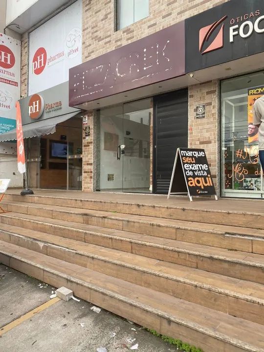 Loja com excelente localização na Rua 33 , Vila Santa Cecília