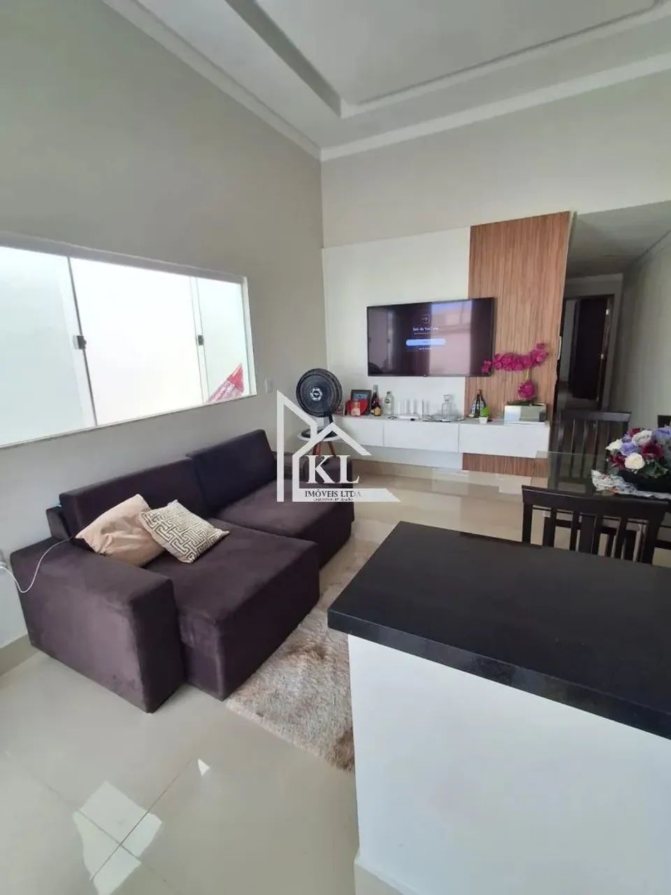 Belíssima casa - Porcelanato- 2 quartos (suíte) na Coophab. - Foto 4