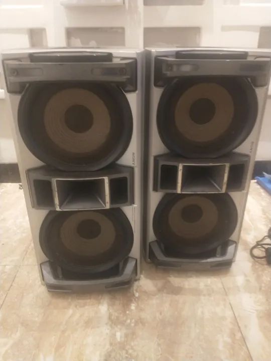Par de Caixas de Som, Sony  SS GTX77<br>Acessar