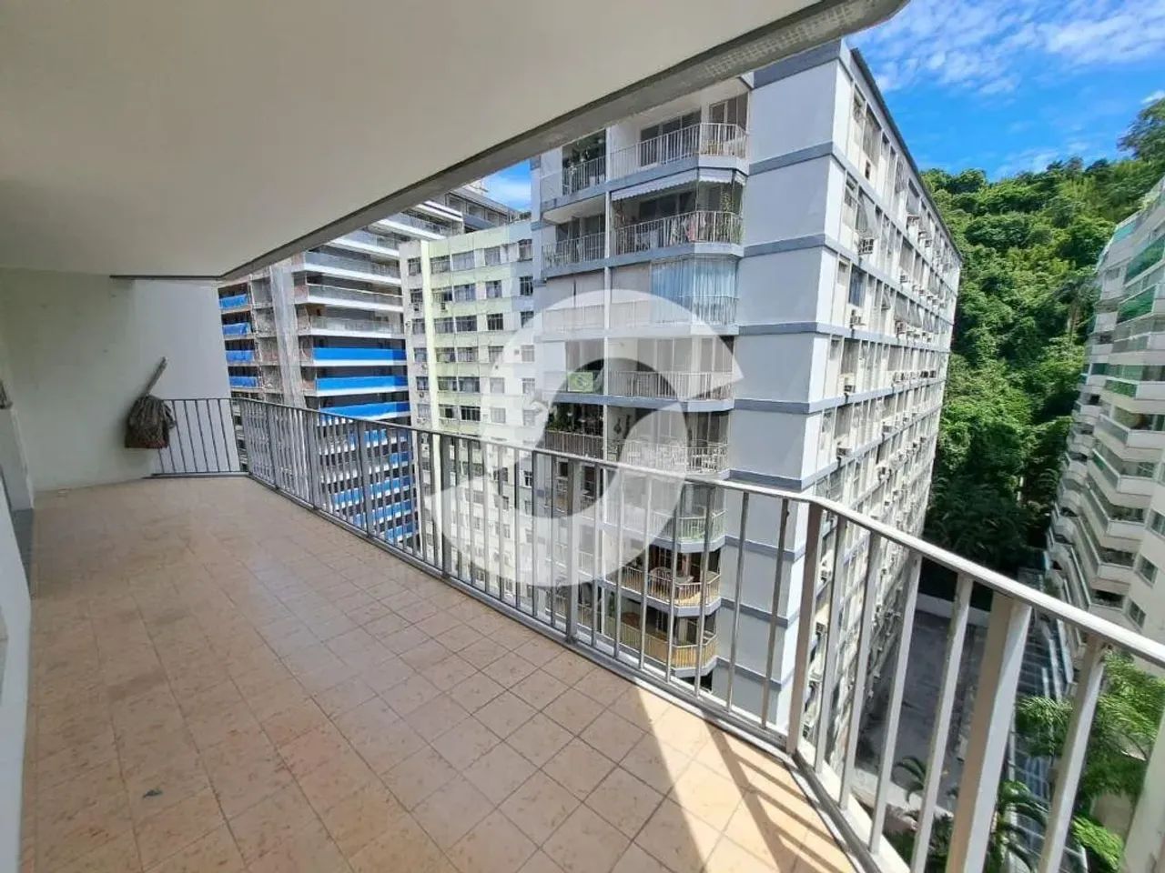 Apartamento de 115 m² na Jornalista Alberto Francisco Torres - Icaraí - Niterói - RJ, à ve