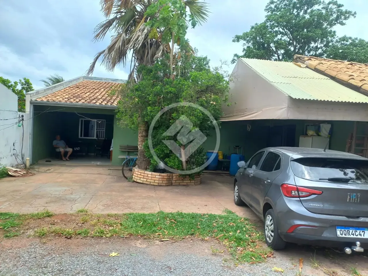 Vende-se Casa de 104 m² de área construída - 1 Quarto - Bairro Cristo Rei - Várzea Grande