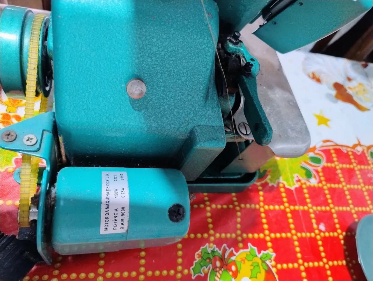Máquina Overlock Portátil  - Foto 5