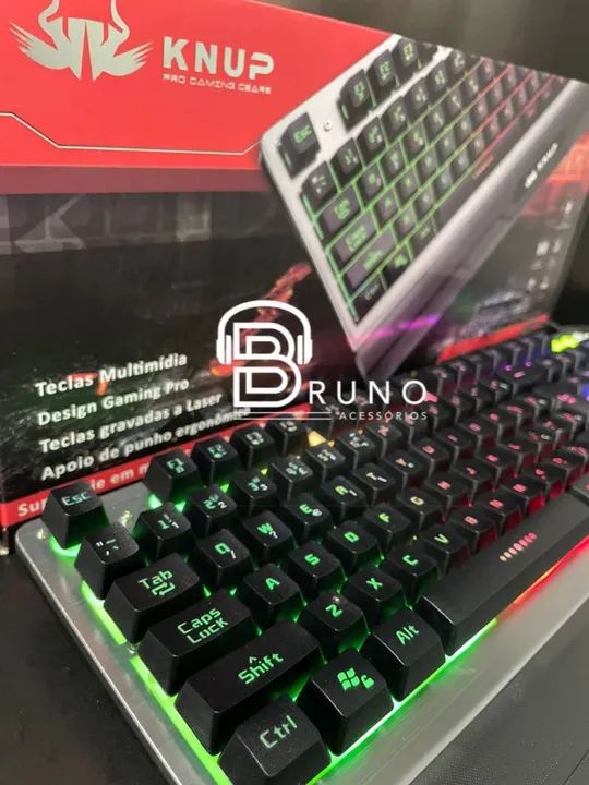 Teclado Gamer Knup Com Apoio de Punho e Retroiluminação RGB