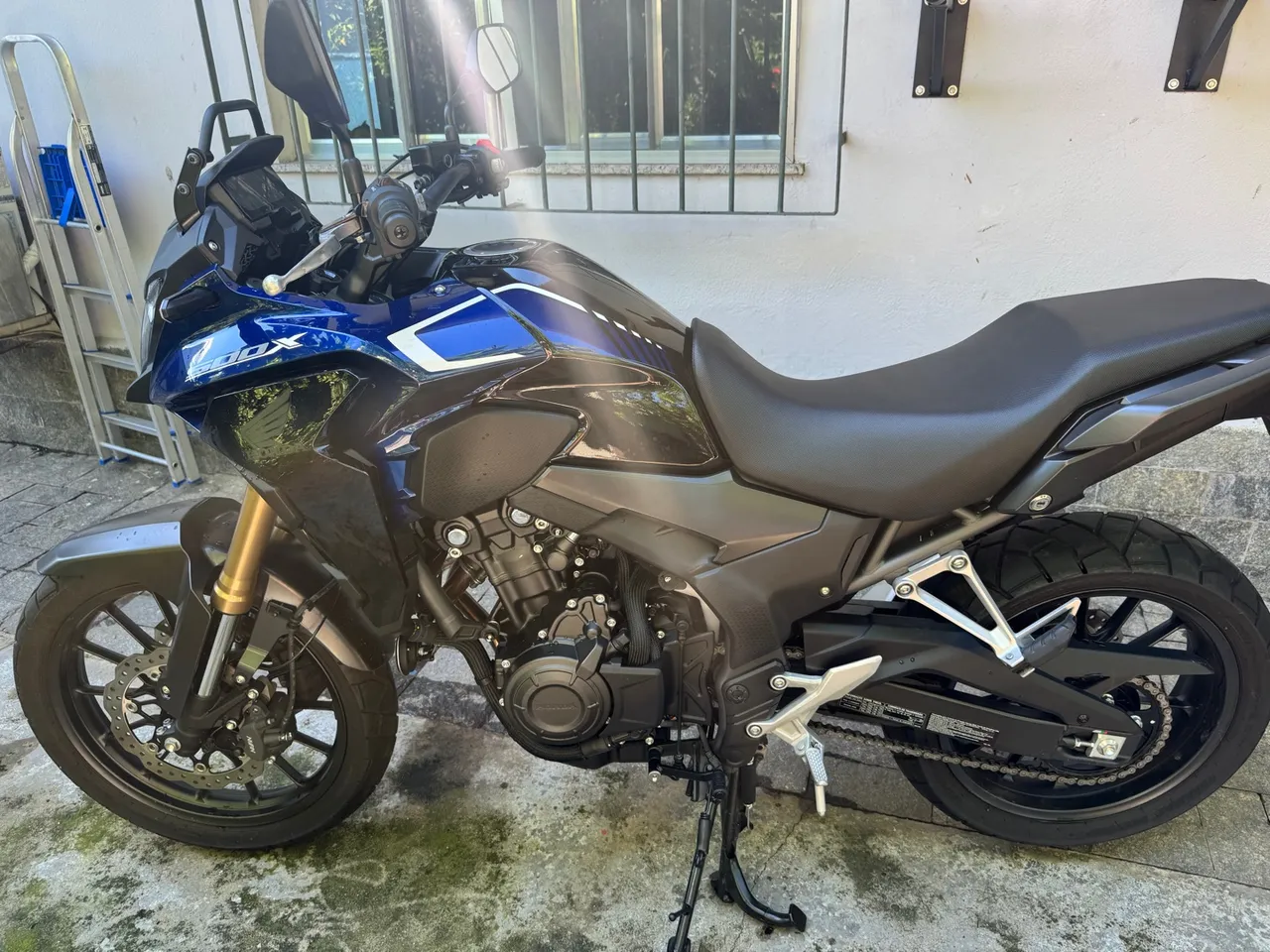 Moto CB 500x 45.000$