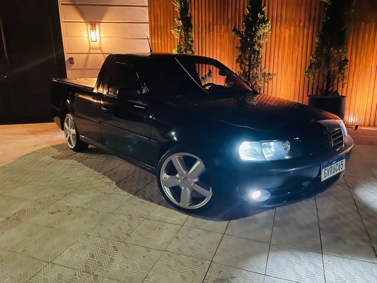 Saveiro turbo rebaixada legalizada