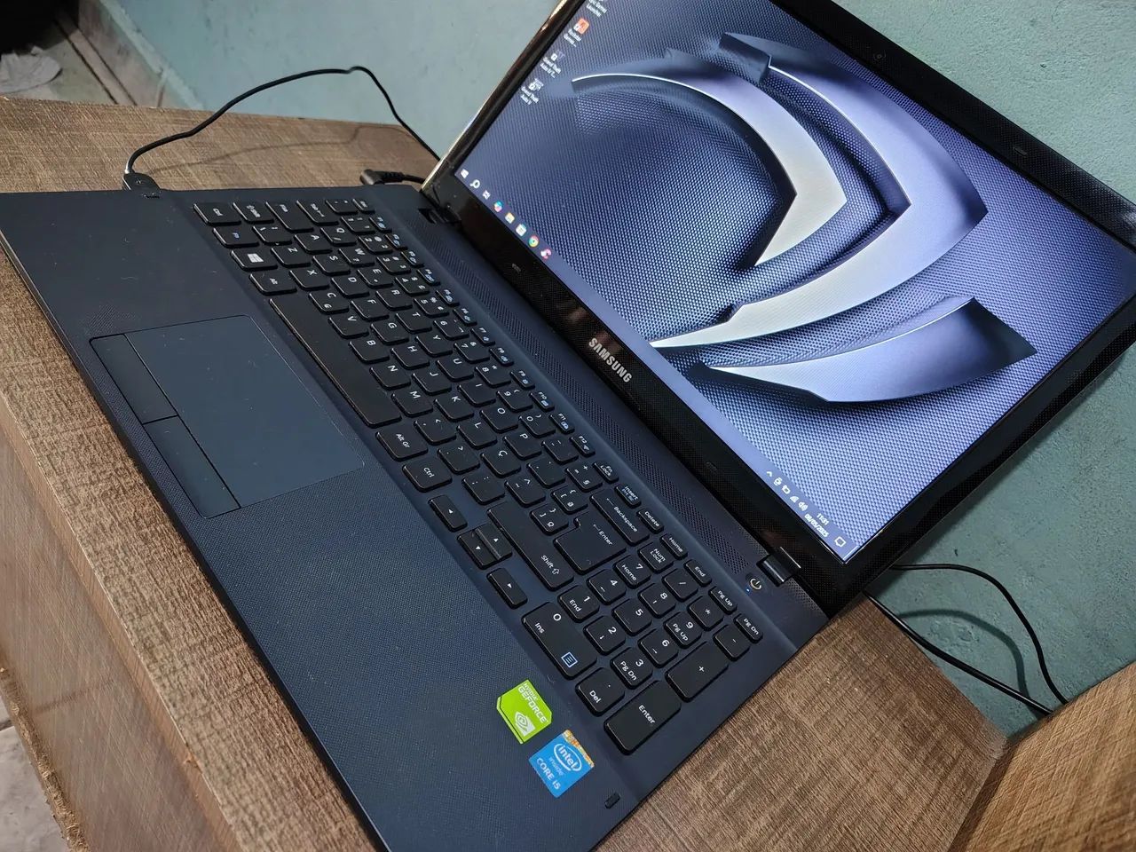 Notebook Samsung Gamer - Core i5  - NVIDIA-  SSD + HD