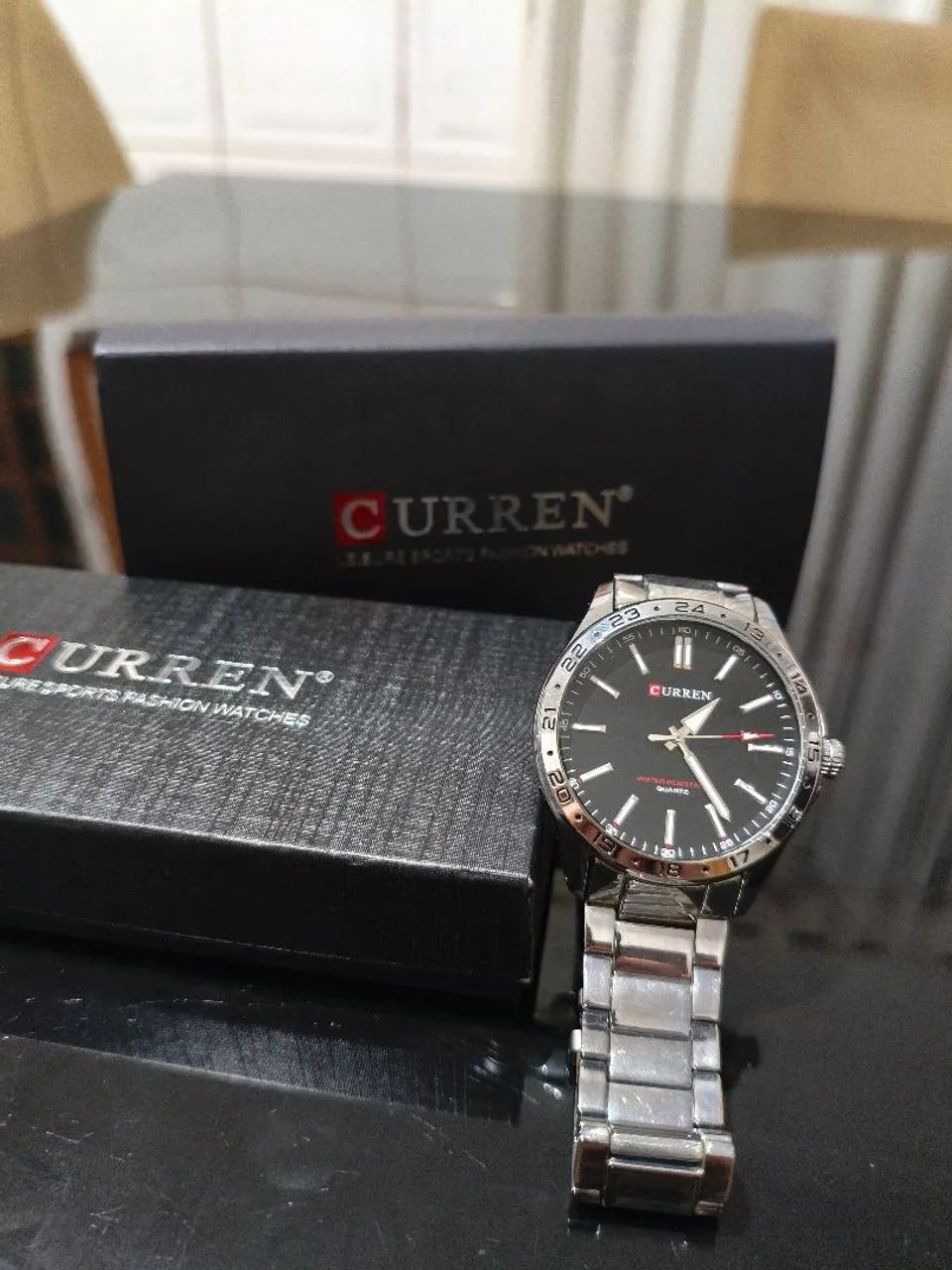 Relógio Curren