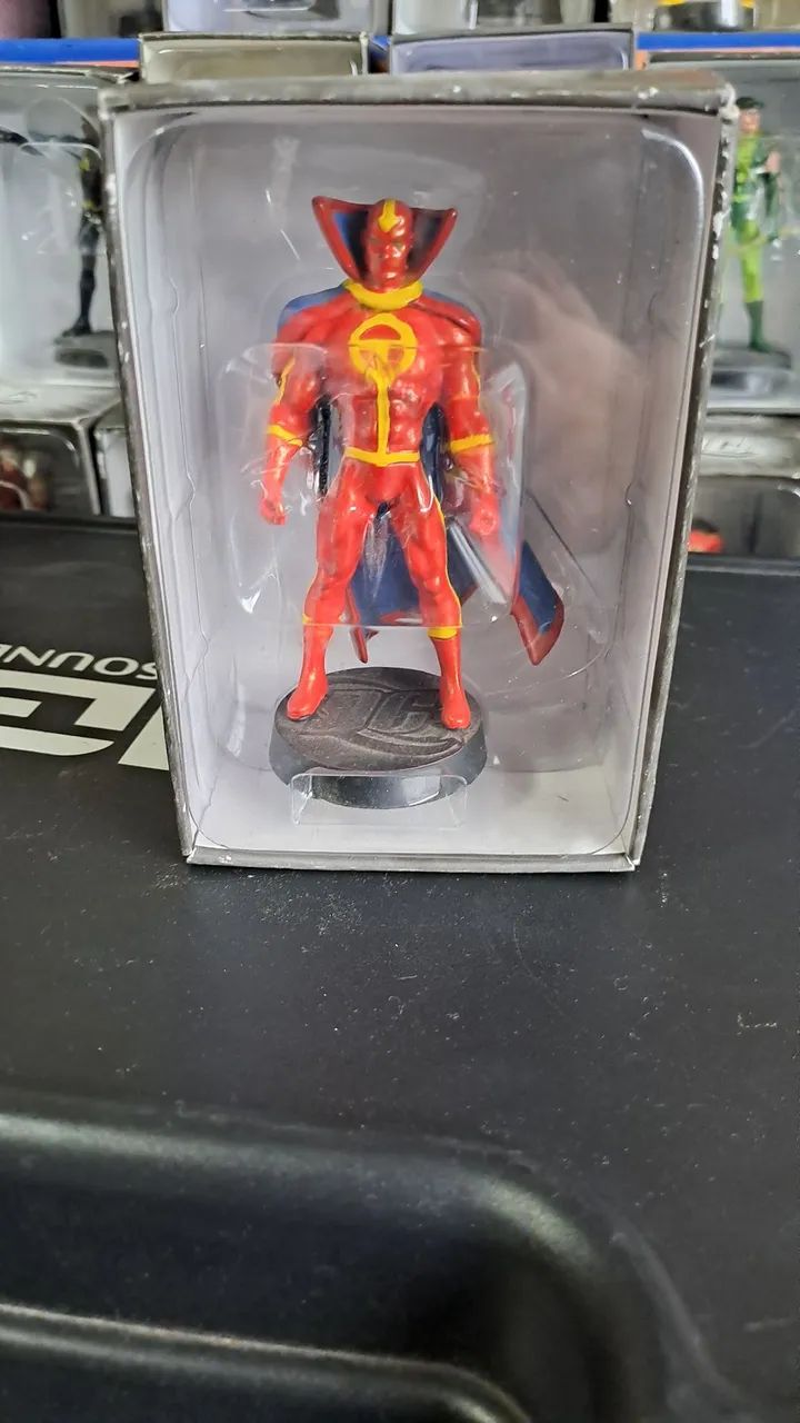 Action Figure Tornado Vermelho 