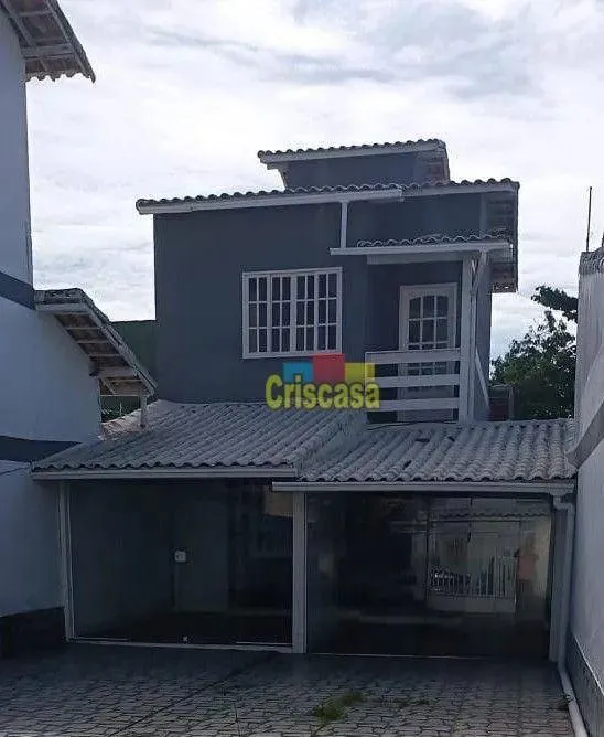Excelente duplex centro de Rio das Ostras