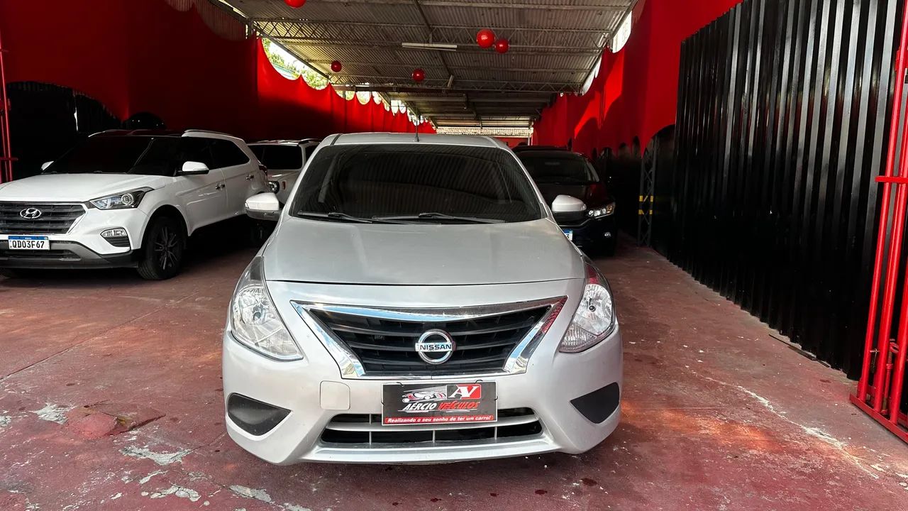 Nissan Versa 2020 Automático 1 mil entrada Aércio veículos hm - Foto 2