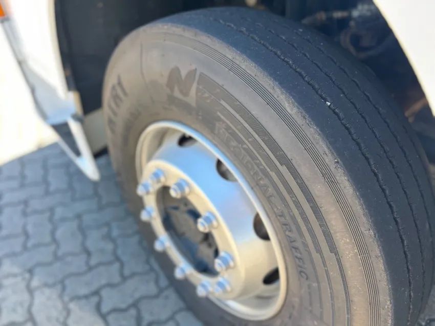 Mercedes-Benz Actros 2546 LS 6x2 | Selectrucks - Foto 4