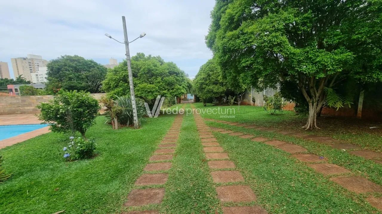 Chácara Primavera  Terreno 1.500m² com área verde, piscina e casa construída - Foto 4