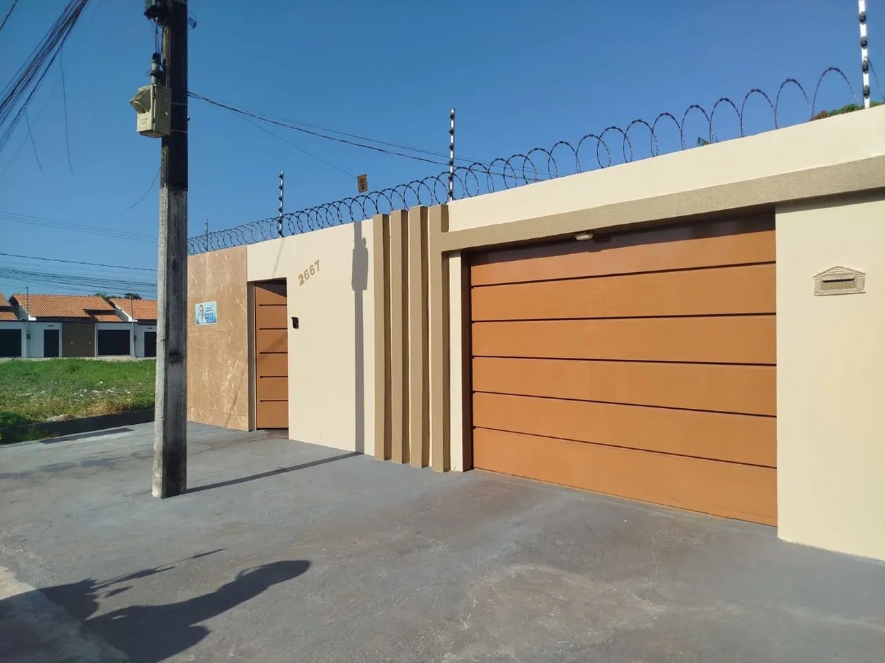 Vende-se casa