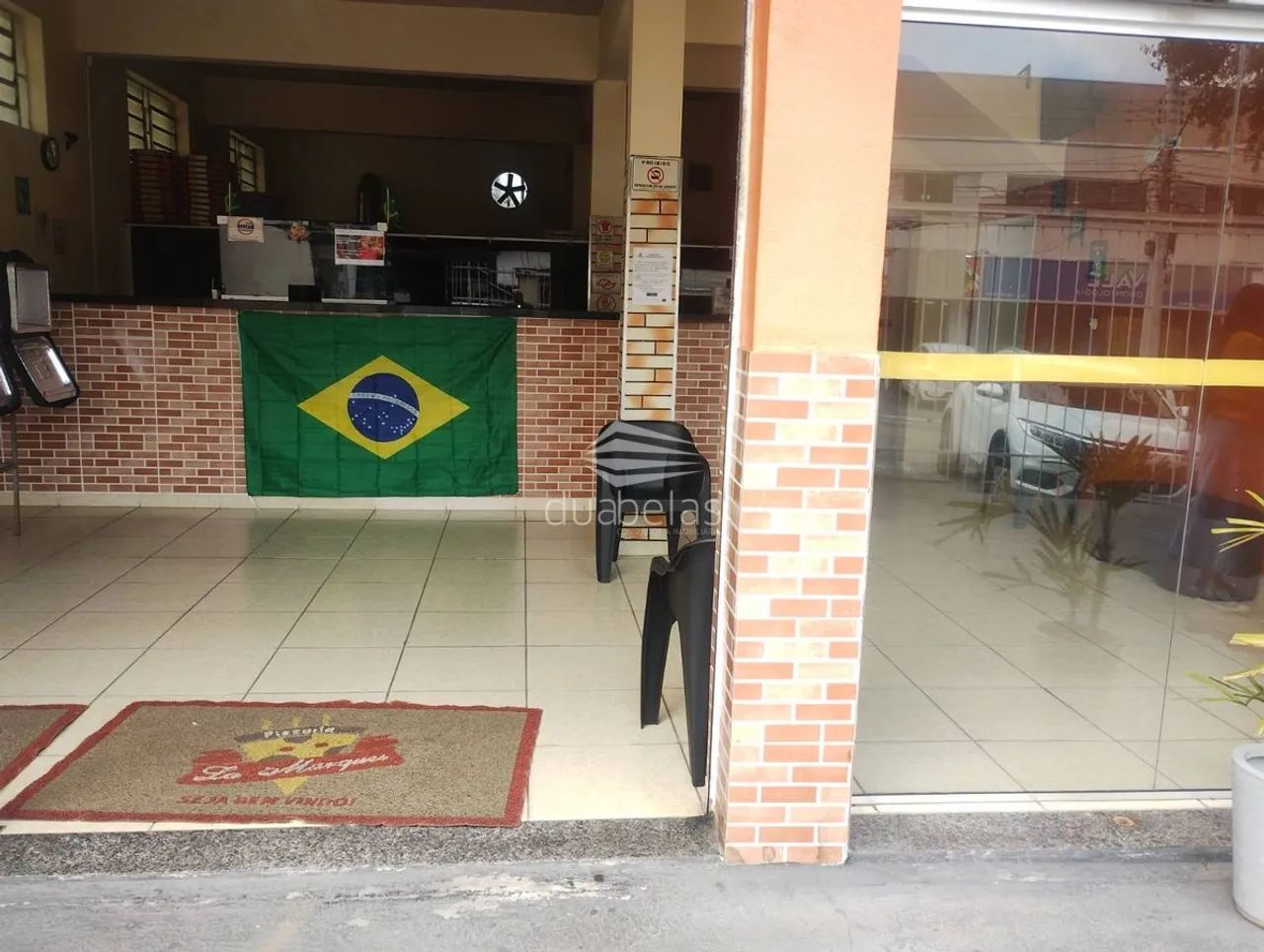 Vendo ótimo PONTO COMERCIAL com residencia anexa. - Foto 4