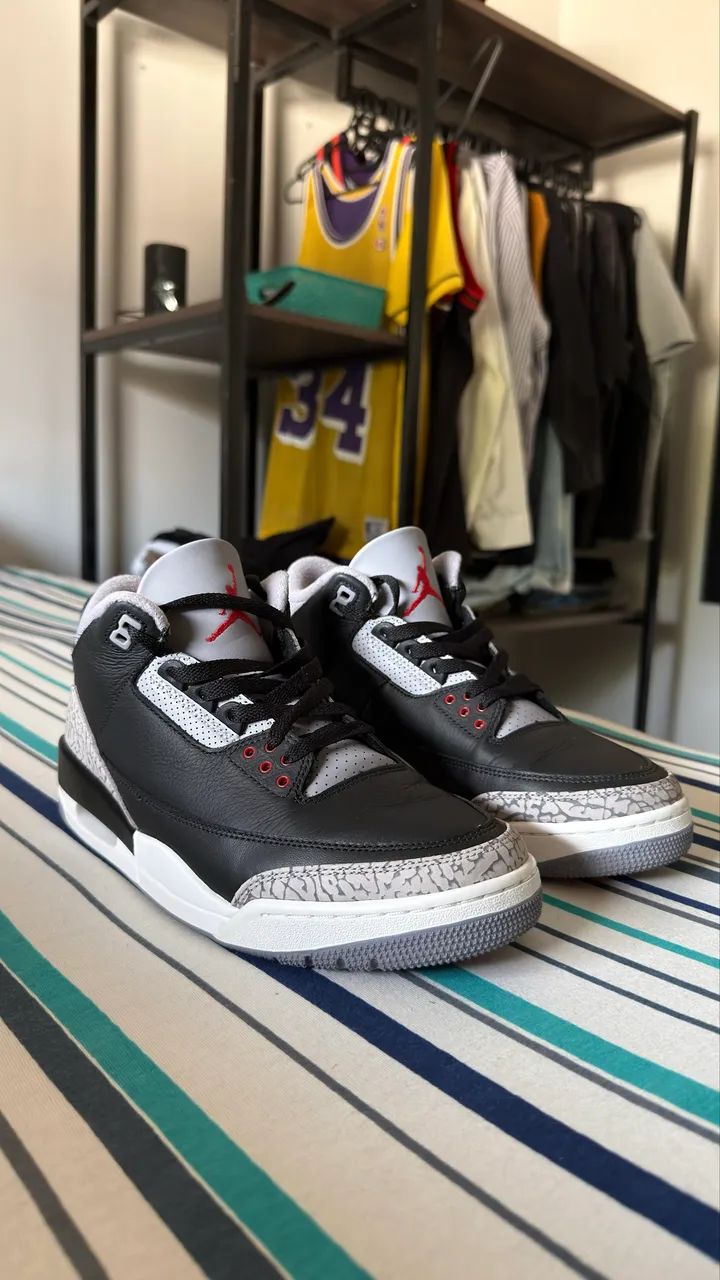 Air Jordan 3 black cement