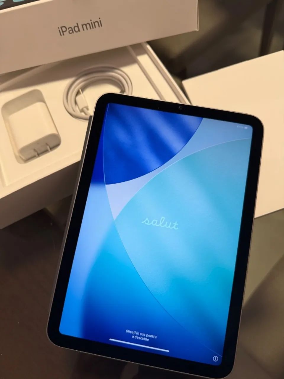 iPad Mini 7 - 256GB - Space Gray c/ Smart Cover - Foto 3