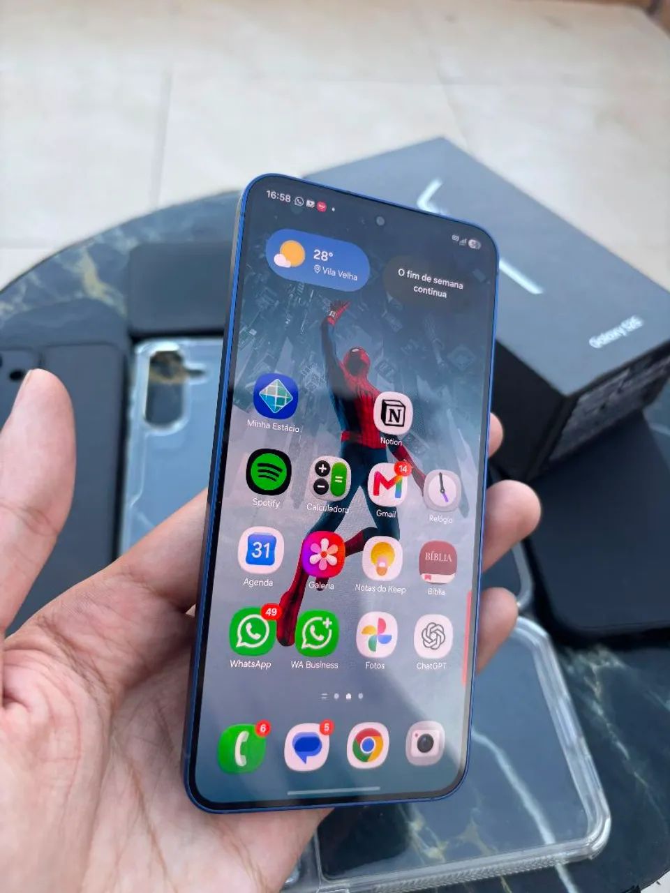 Samsung galaxy S25 