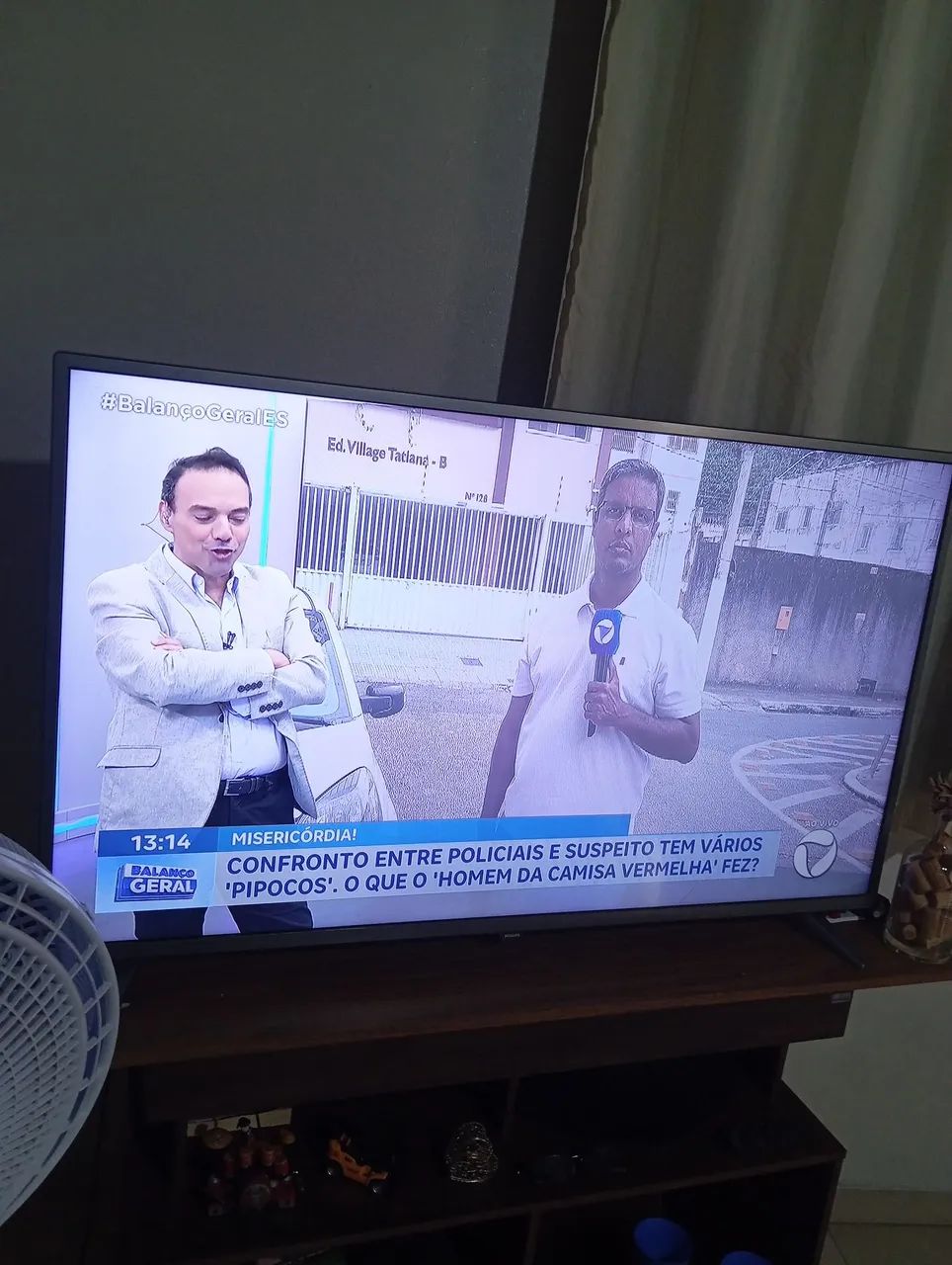 Vendo TV Philips 50'' - Foto 2