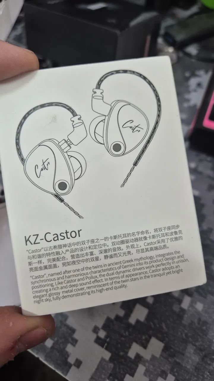 Fone de ouvido com fio Kz-Castor novo