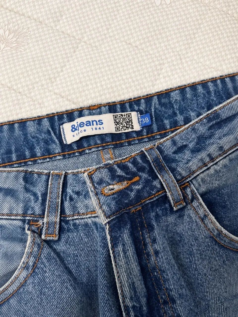 Calça Jeans Pouquíssimo Usada - Foto 4