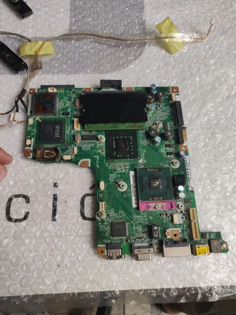 Placa notebook positivo Premium  N6000 C processador core duo T33000 - Foto 3