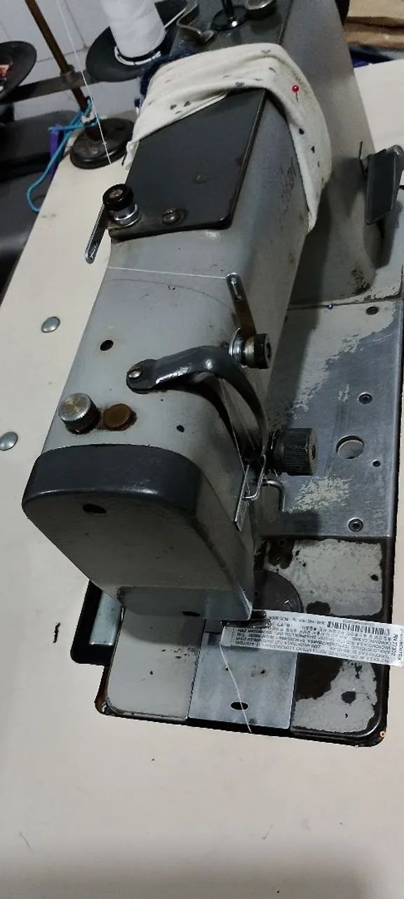 Máquina industrial, bem antiga, de marca alemã, funciona perfeitamente bem. - Foto 3
