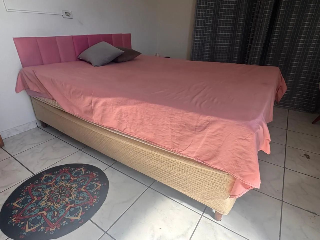 Cama de casal Queen  - Foto 2