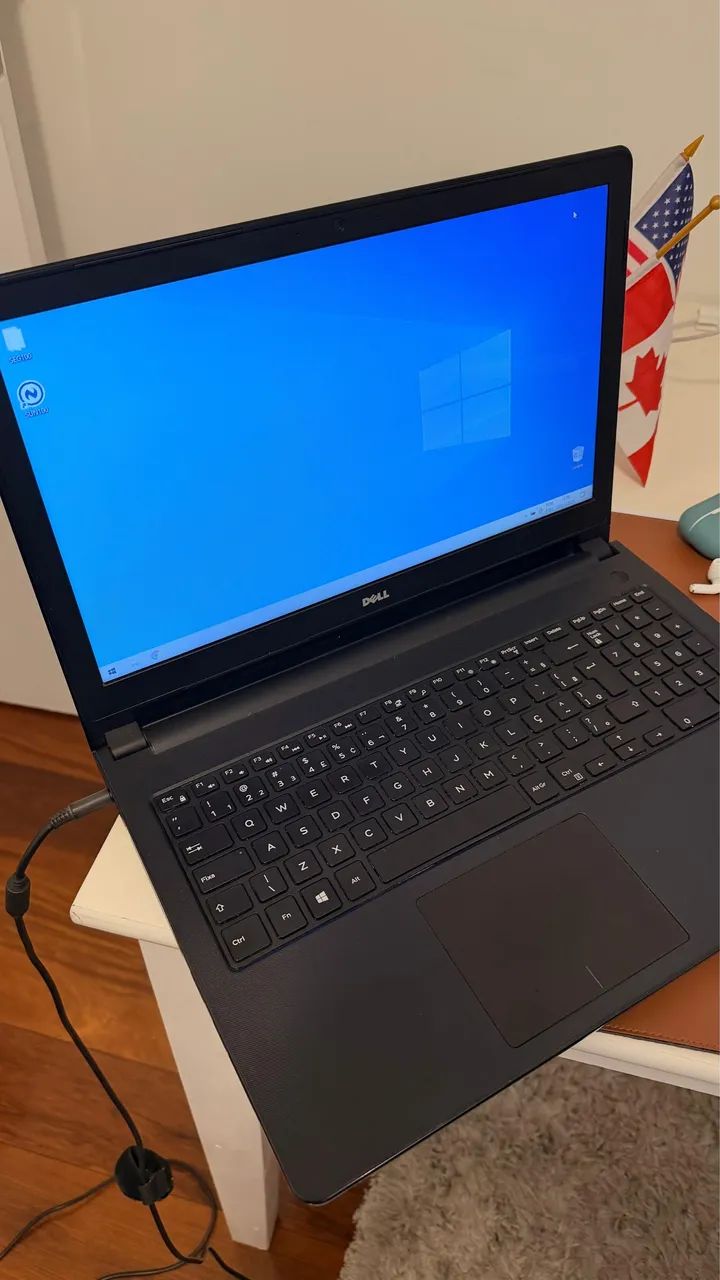 Notebook, DELL, I3, 8GB.