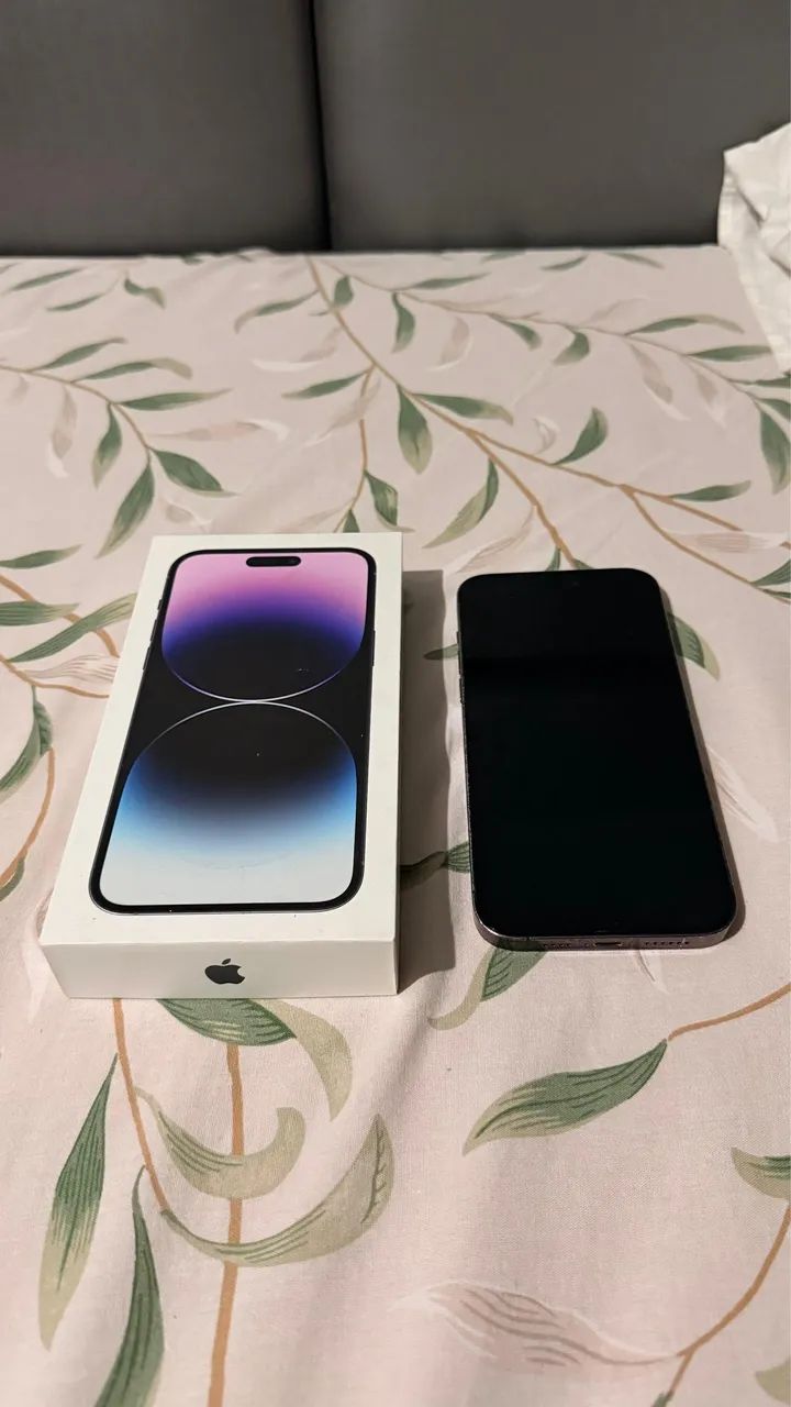 iPhone 14 Pro Max com caixa 