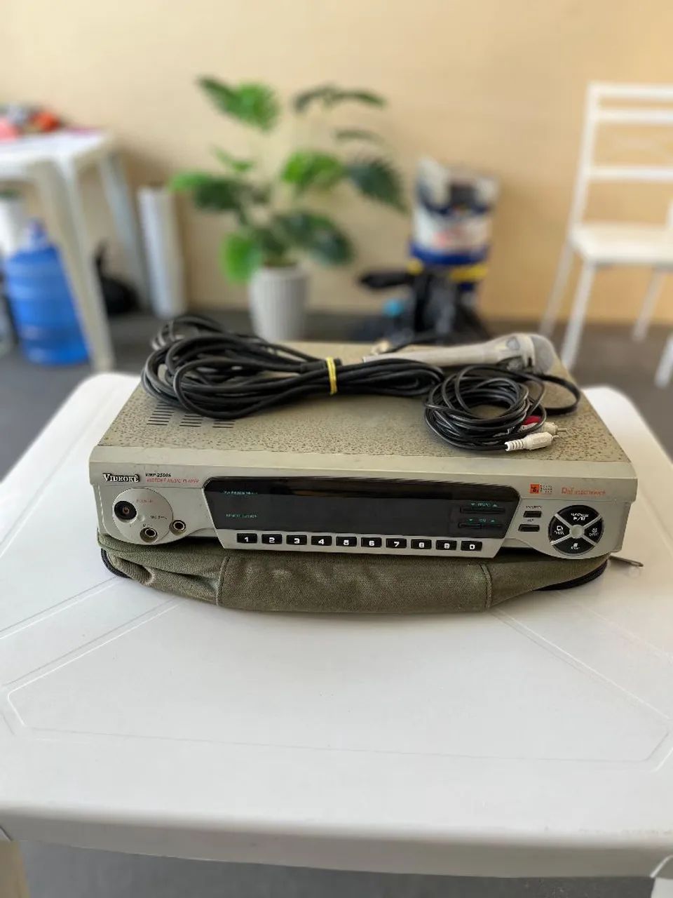 VENDE-SE VIDEOKE RAF VMP -2500S- FUNCIONANDO PERFEITAMENTE 