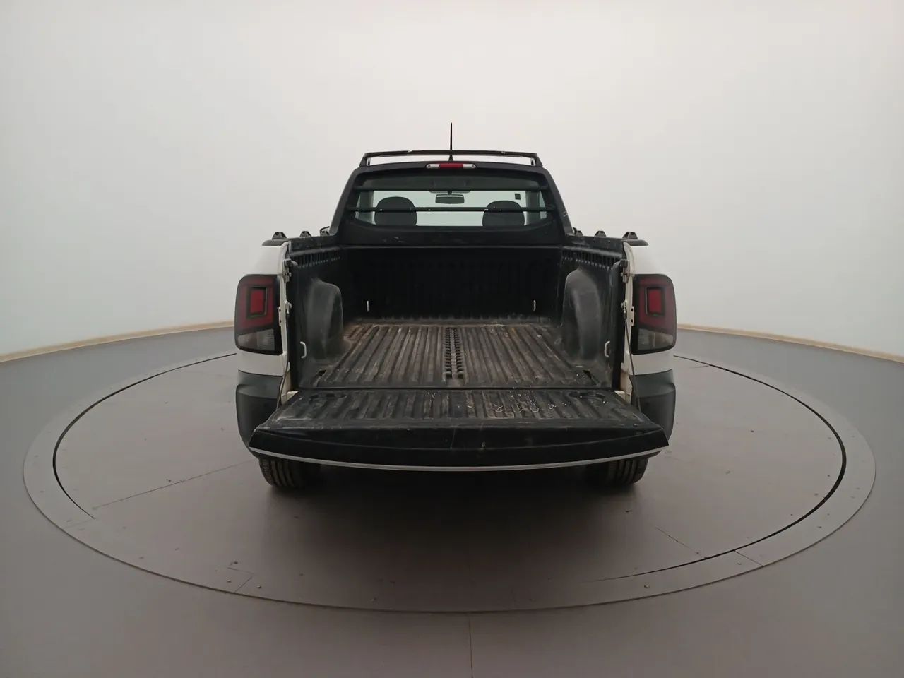 Volkswagen Saveiro Robust 1.6 Total Flex 16V CD, foto 9 de 16