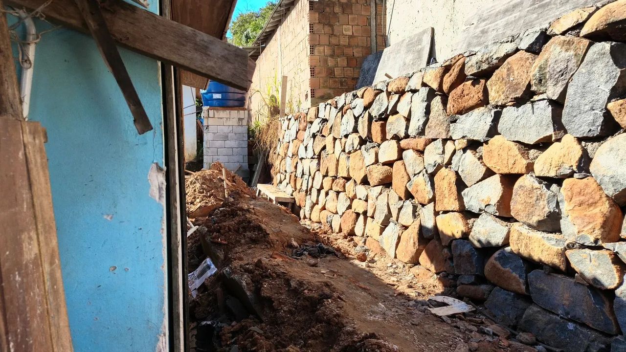 Muros e corte de pedra  - Foto 3