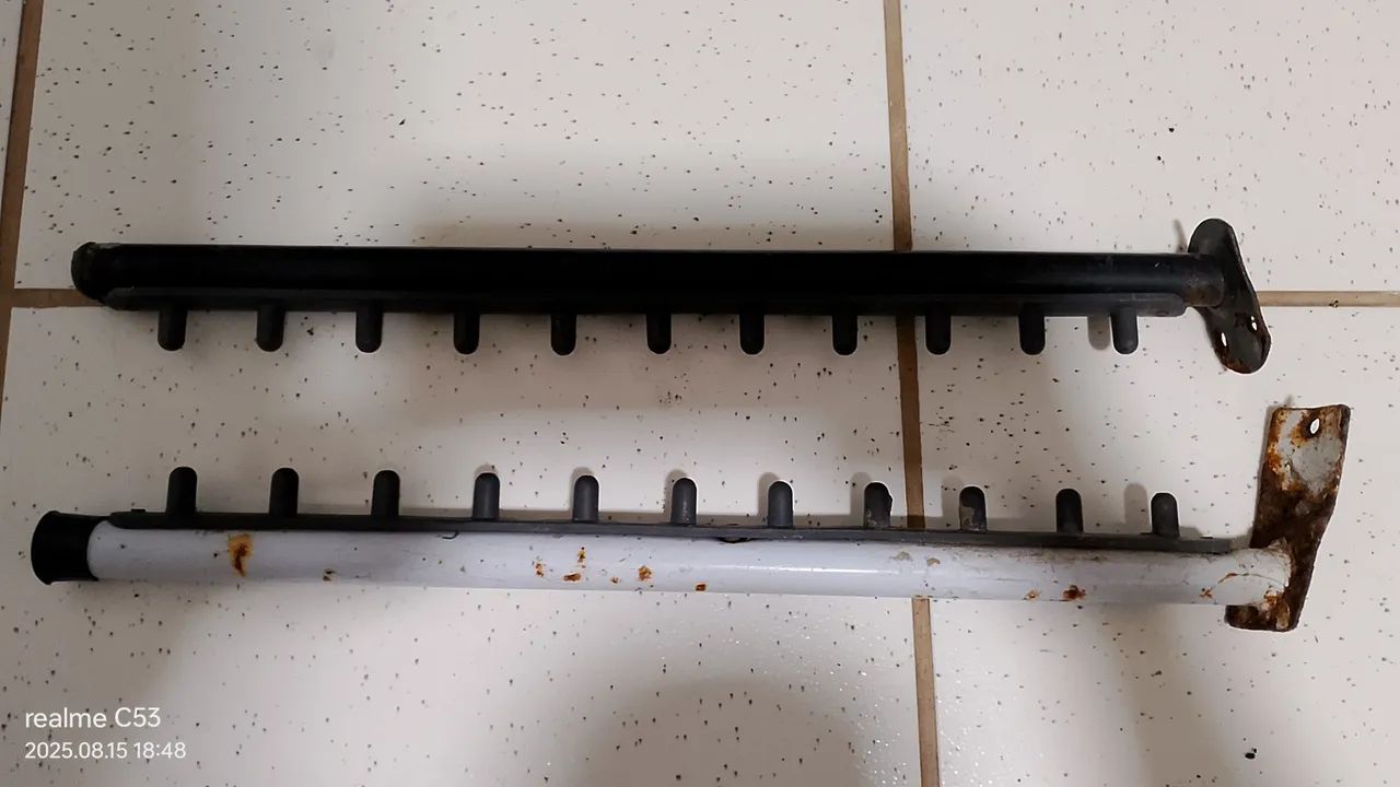 Suporte fixo para roupas