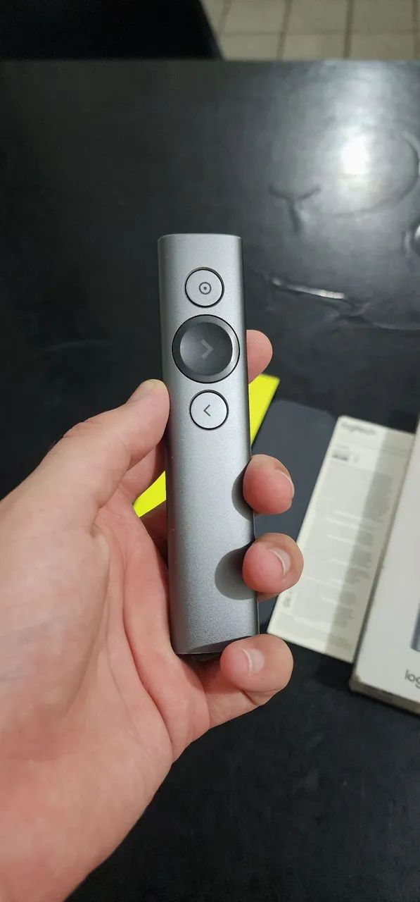 Logitech Spotlight Apresentador Remoto Para Venda496376435904368643